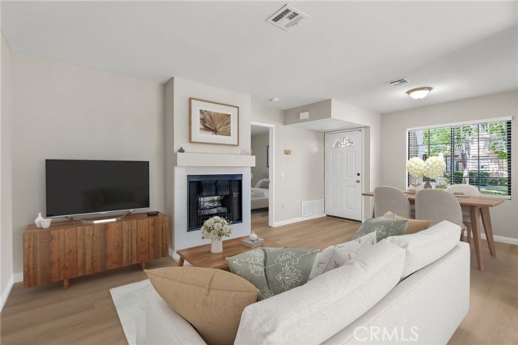 10668 Dabney Drive 125, San Diego, CA 92126