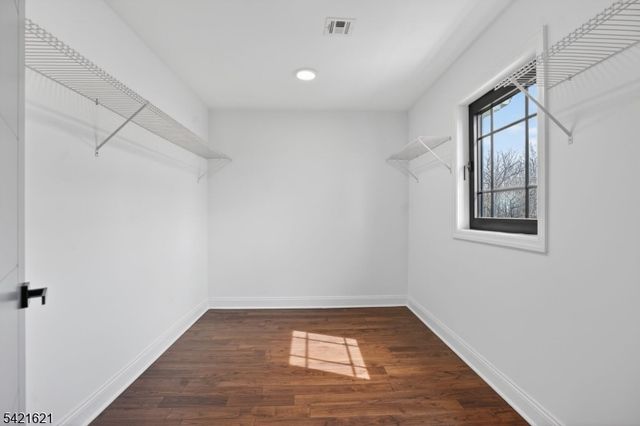 1345 Overhill St, Westfield Town, NJ 07090