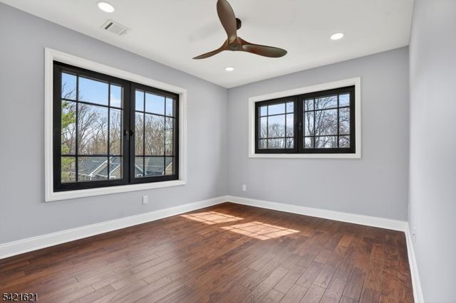 1345 Overhill St, Westfield Town, NJ 07090