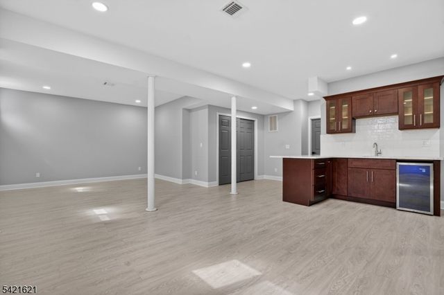 1345 Overhill St, Westfield Town, NJ 07090