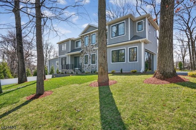 1345 Overhill St, Westfield Town, NJ 07090