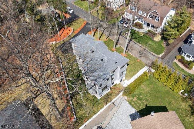 1345 Overhill St, Westfield Town, NJ 07090