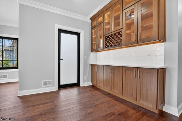 1345 Overhill St, Westfield Town, NJ 07090