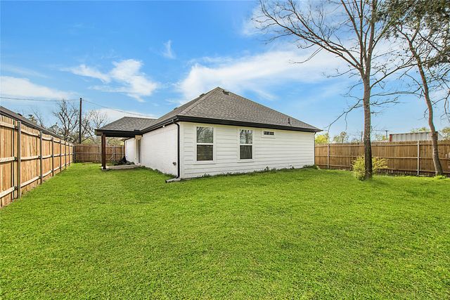 3606 Sayle Street, Greenville, TX 75401