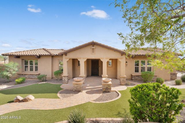 8691 W QUESTA Drive, Peoria, AZ 85383