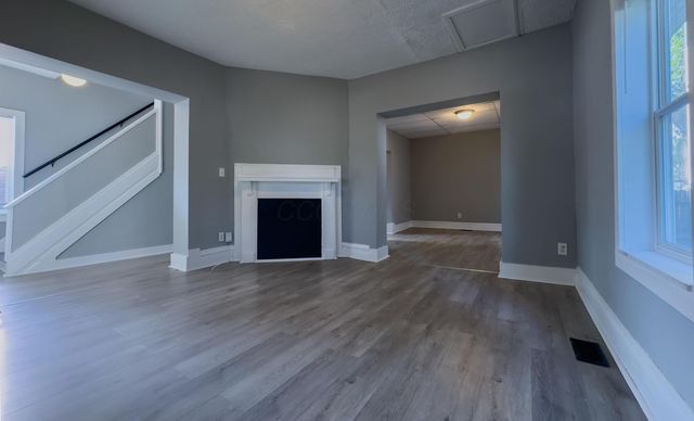 1120 E Kossuth Street, Columbus, OH 43206