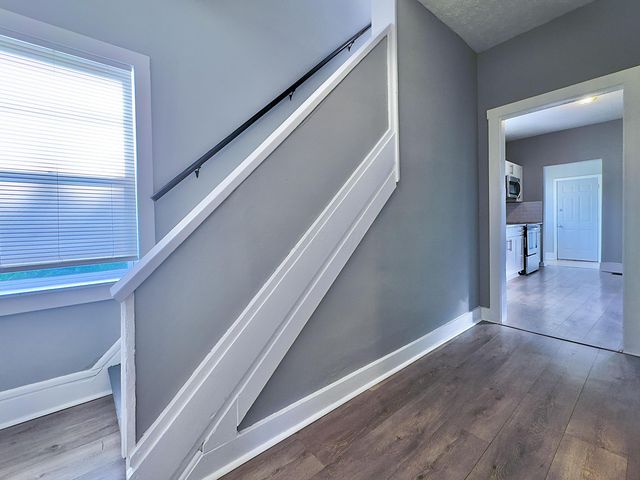 1120 E Kossuth Street, Columbus, OH 43206