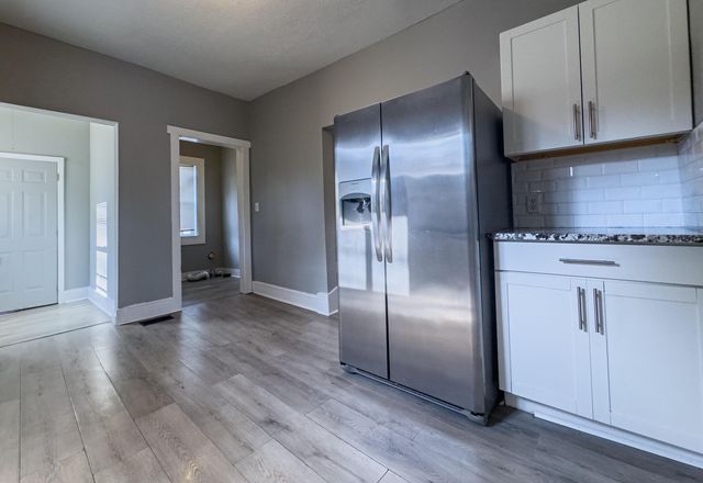 1120 E Kossuth Street, Columbus, OH 43206