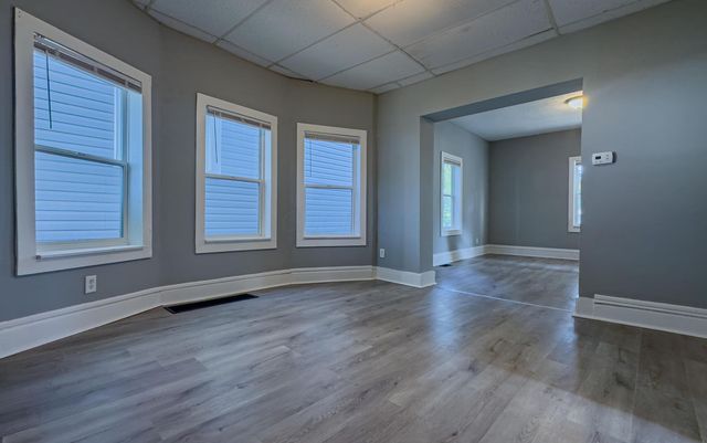 1120 E Kossuth Street, Columbus, OH 43206