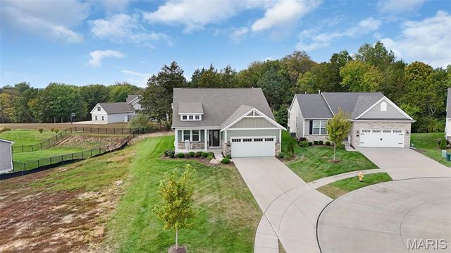 2 Spinney Bough Court, Wentzville, MO 63385