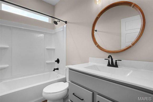 2 Spinney Bough Court, Wentzville, MO 63385