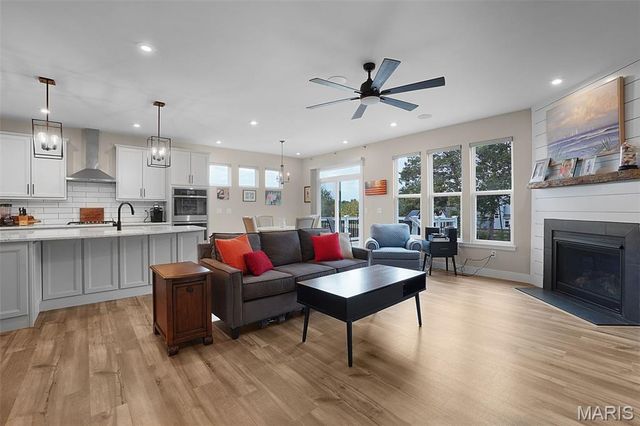 2 Spinney Bough Court, Wentzville, MO 63385