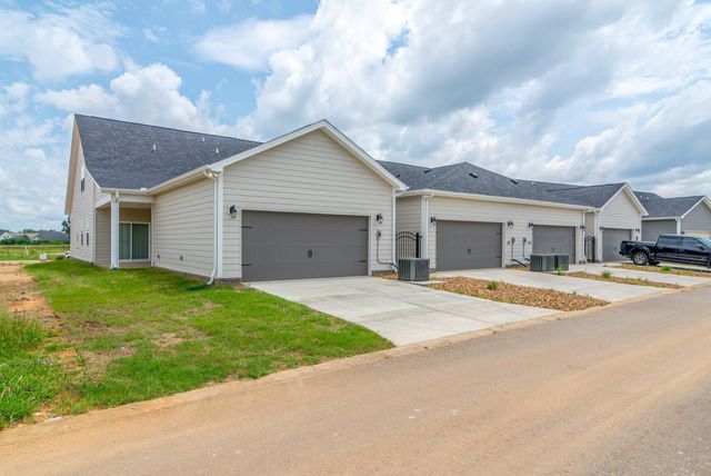 2528 Elmcroft Ave, Murfreesboro, TN 37128