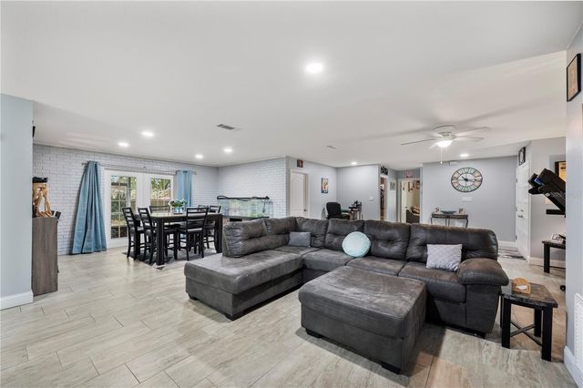 1123 KNIGHTS PLACE, Lakeland, FL 33813