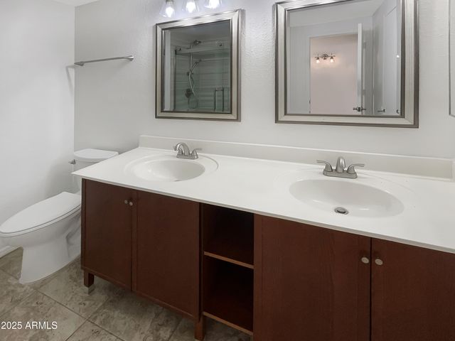 2015 N VILLAS Lane, Chandler, AZ 85224