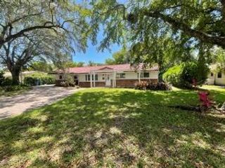 3205 NW 87th Avenue, Coral Springs, FL 33071