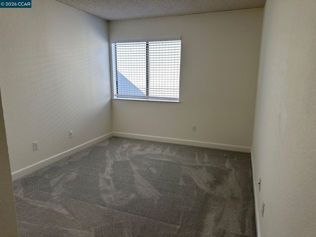 402 Olympus 7, Hercules, CA 94547