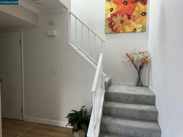 402 Olympus 7, Hercules, CA 94547