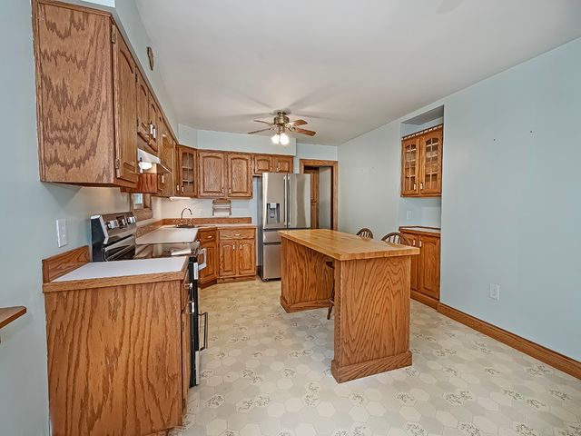 353 Thompson Hill Rd, Independence, PA 15001
