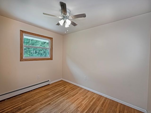 353 Thompson Hill Rd, Independence, PA 15001