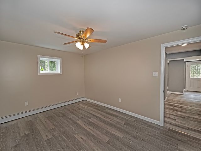 353 Thompson Hill Rd, Independence, PA 15001