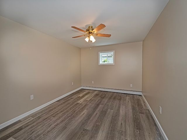 353 Thompson Hill Rd, Independence, PA 15001