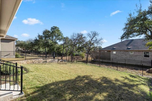 813 Saratoga LN, Georgetown, TX 78633