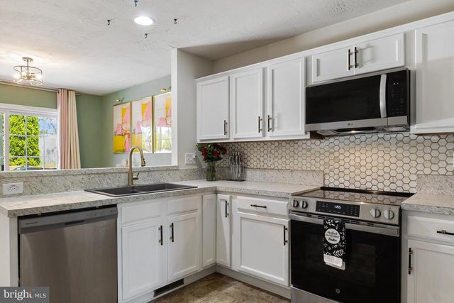 136 CEDARFIELD DR, Gettysburg, PA 17325
