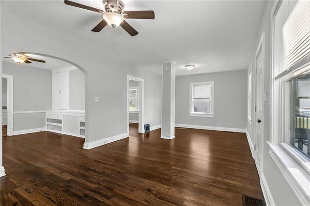406 Forest Avenue, Lee's Summit, MO 64063