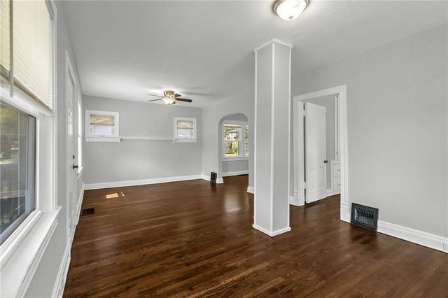 406 Forest Avenue, Lee's Summit, MO 64063