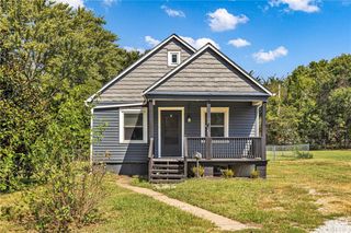 406 Forest Avenue, Lee's Summit, MO 64063
