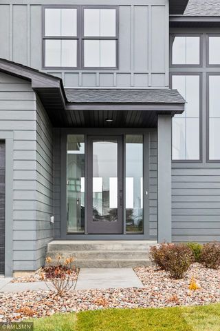 5042 Airlake Draw, Woodbury, MN 55129