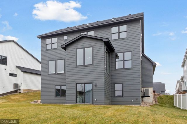 5042 Airlake Draw, Woodbury, MN 55129