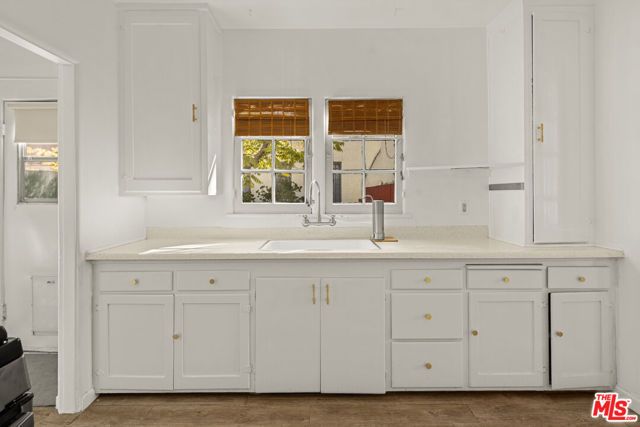 1708 GLYNDON Avenue, Venice (los Angeles), CA 90291