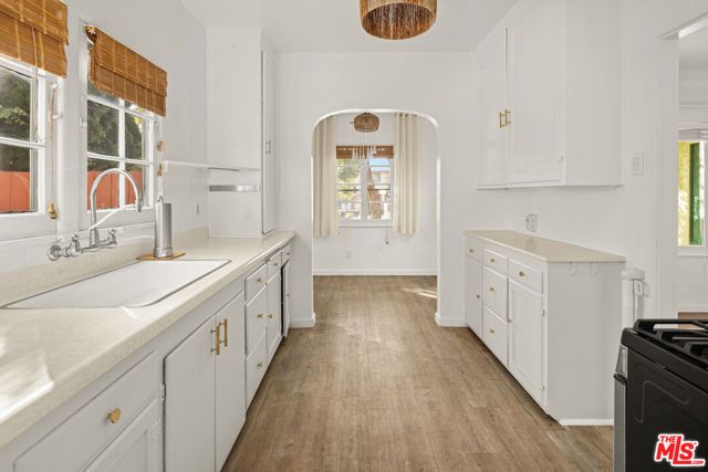 1708 GLYNDON Avenue, Venice (los Angeles), CA 90291