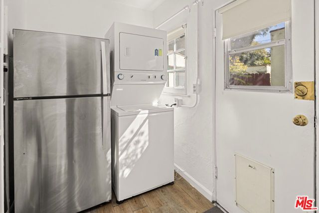 1708 GLYNDON Avenue, Venice (los Angeles), CA 90291