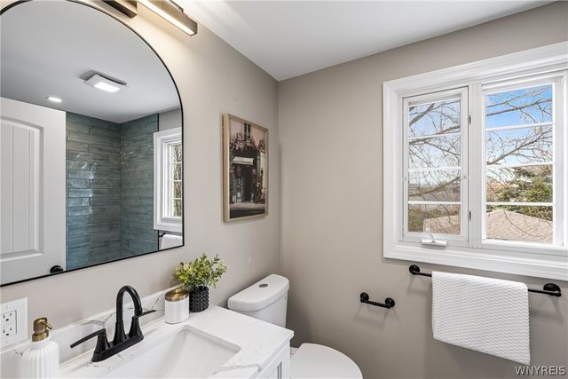 601 Roycroft Boulevard, Cheektowaga, NY 14225