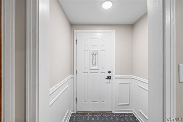 601 Roycroft Boulevard, Cheektowaga, NY 14225