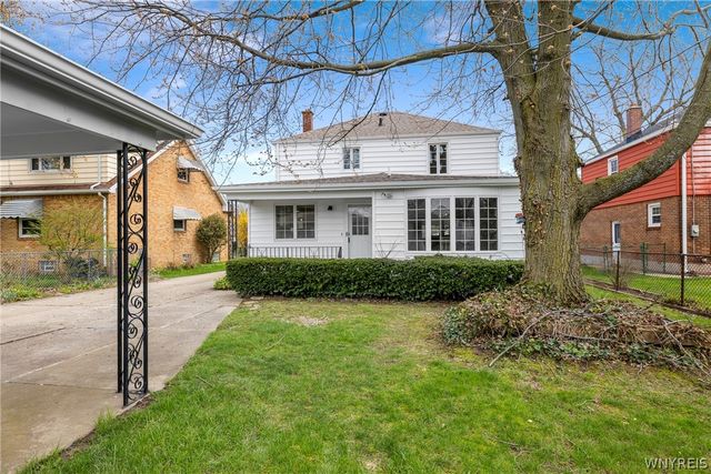 601 Roycroft Boulevard, Cheektowaga, NY 14225