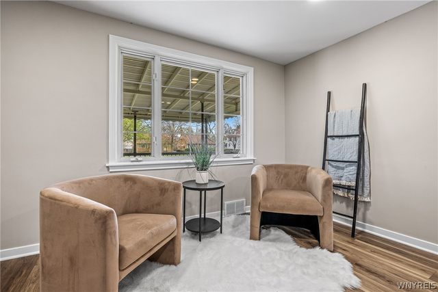 601 Roycroft Boulevard, Cheektowaga, NY 14225