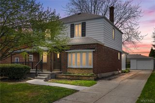 601 Roycroft Boulevard, Cheektowaga, NY 14225