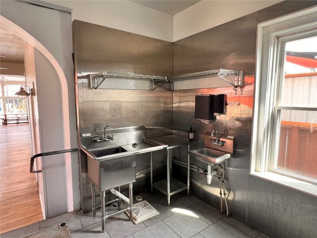 100 1st Street SE, Mt Vernon, IA 52314