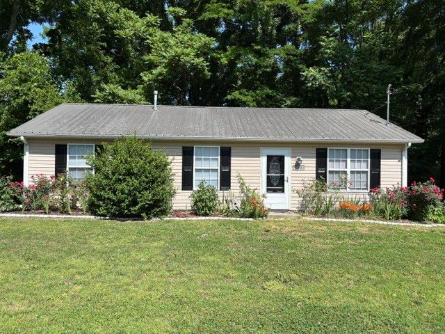 700 Fleming St, Columbia, TN 38401