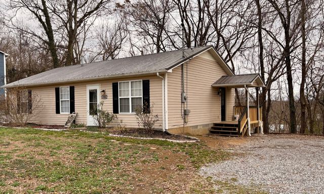 700 Fleming St, Columbia, TN 38401