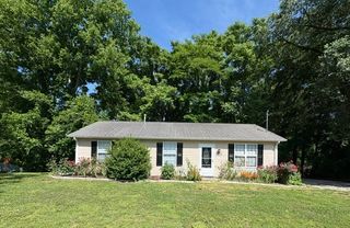 700 Fleming St, Columbia, TN 38401