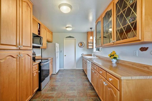 4918 LOMA LAGUNA DRIVE, Carlsbad, CA 92008