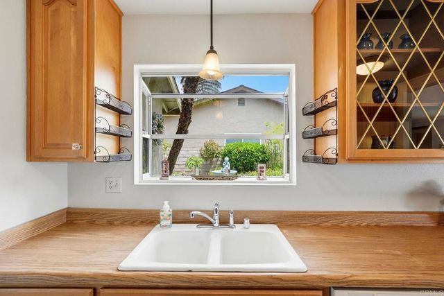 4918 LOMA LAGUNA DRIVE, Carlsbad, CA 92008