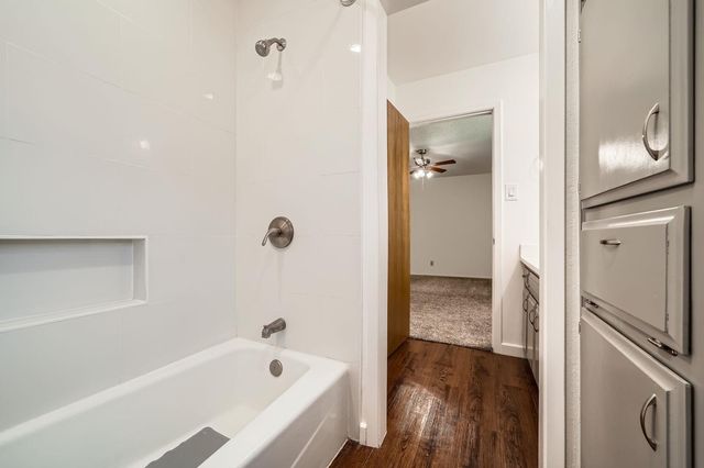 601 Yucca DR, Round Rock, TX 78681