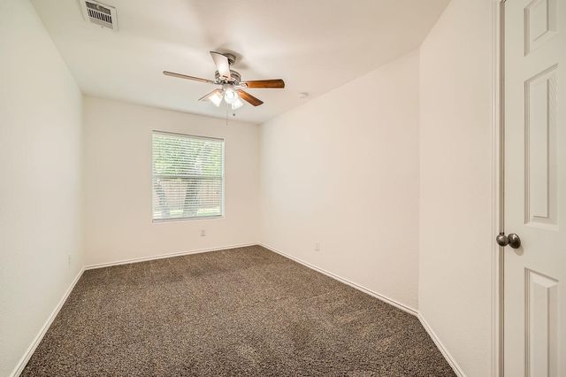 601 Yucca DR, Round Rock, TX 78681