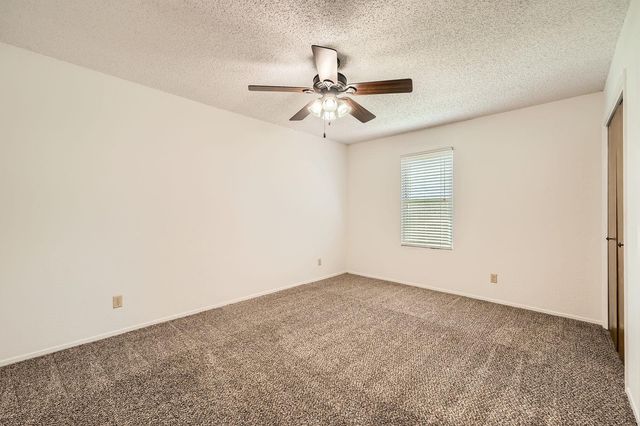 601 Yucca DR, Round Rock, TX 78681